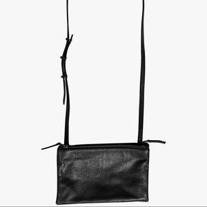 NWT Velvet by Graham & Spencer Crossbody Evelyn Leather Bag